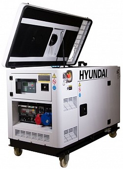 5845.00€ IVA INCL. - Generador diésel trifásico Silent Serie Pro con motor de 4 tiempos, refrigerado por agua y con inyección directa. Incluye alarma de bajo nivel de aceite con paro automático, sistema de vibraciones reducidas y gran depósito. Potencia máxima de 12,5 kVA (400V) o 10 kW (230V), ideal para aplicaciones exigentes.